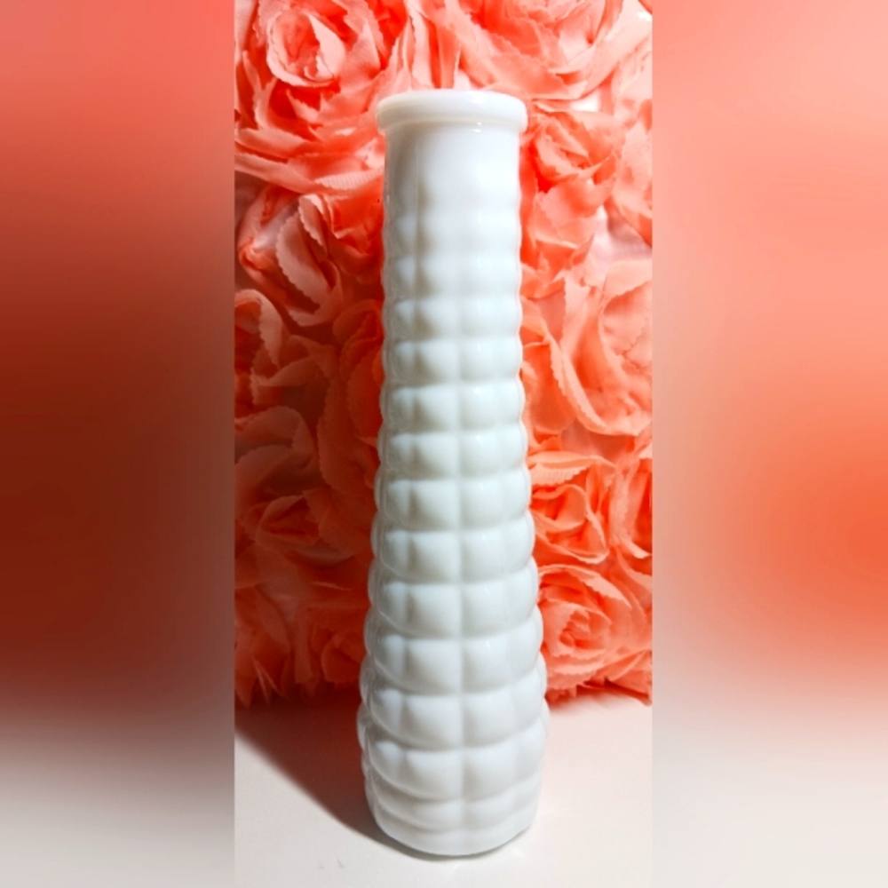 E.O. Brody M-147 Vintage Milk Glass Bud Vase Diamond Waffle Style Pattern 8.5"